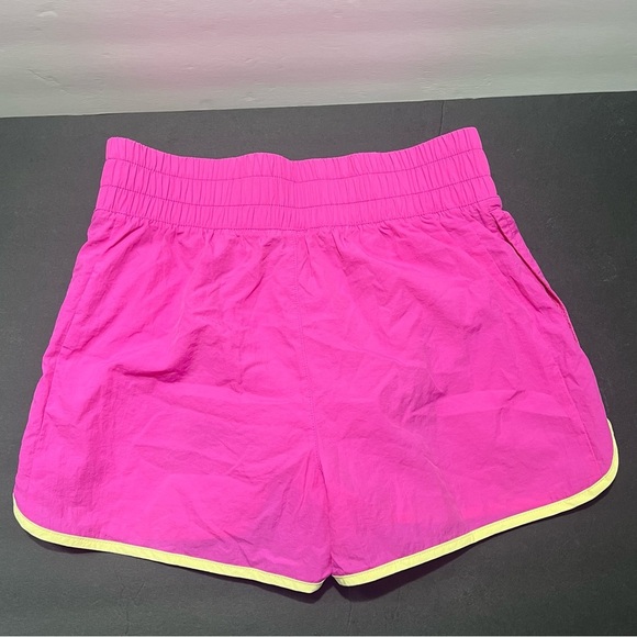 ****NWT*** Girls Jordan Shorts - Picture 2 of 5